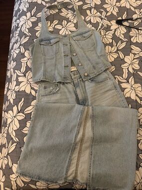 Universal Thread Light Blue Denim Crop Vest & Skirt Set